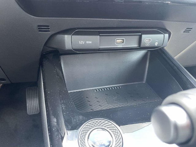 New 2026 Kia Niro EX w/ EX Premium Package FWD image 32