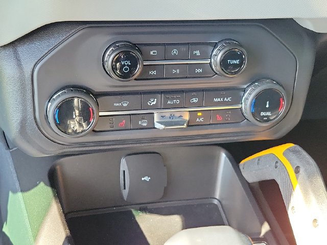 Used 2022 Ford Bronco Badlands w/ Sasquatch Package AWD/4WD image 29
