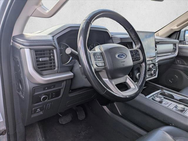 Used 2024 Ford Expedition Max XLT image 9