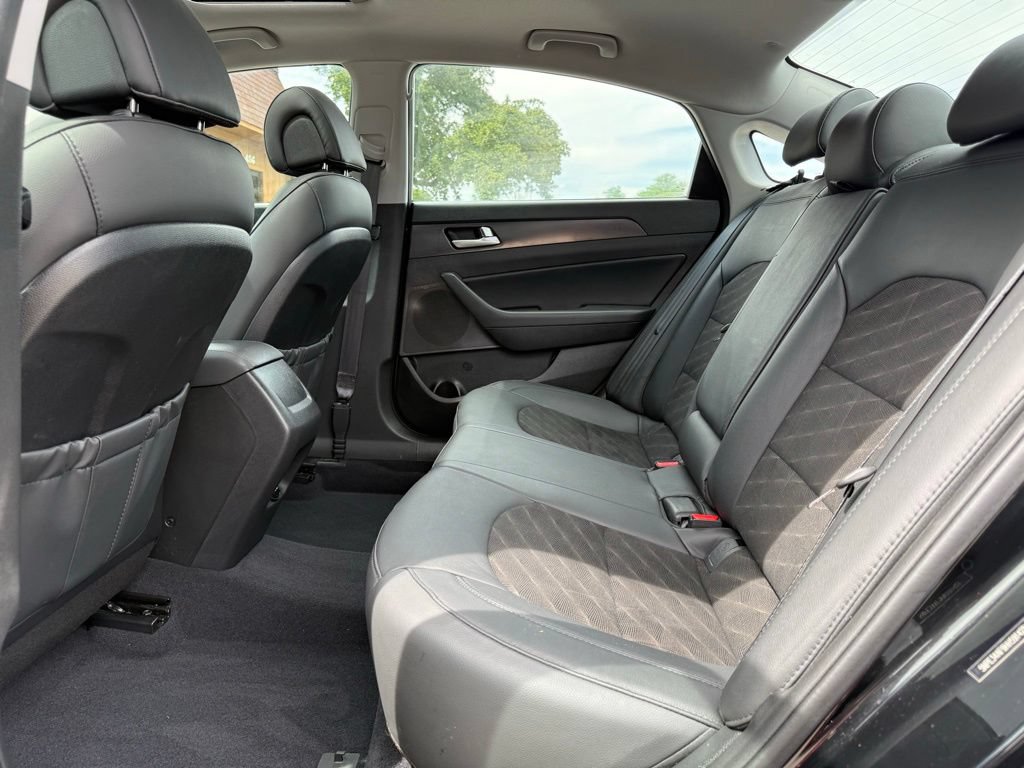 Used 2017 Hyundai Sonata Sport w/ Value Edition Package 02 FWD image 12