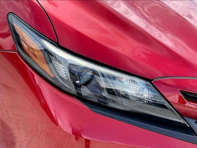 Used 2021 Toyota Camry SE FWD image 30