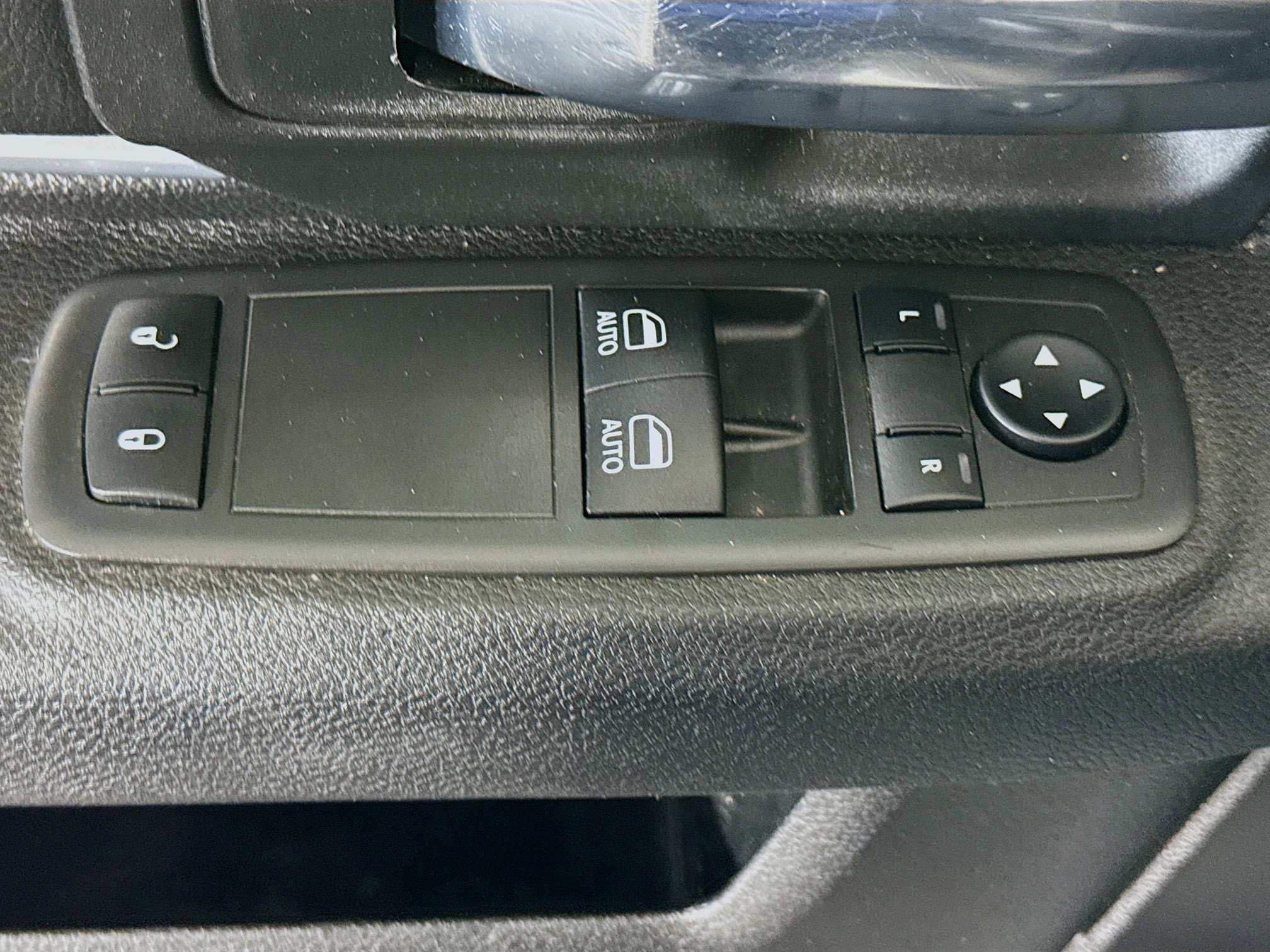 Used 2022 RAM 1500 Tradesman w/ Power & Remote Entry Group image 23