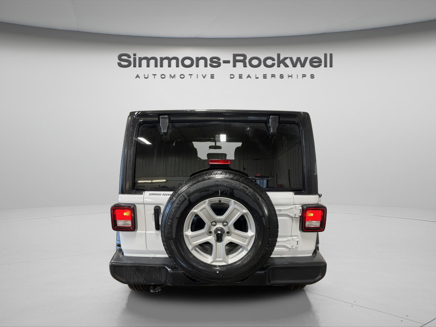 Used 2022 Jeep Wrangler Unlimited Sport AWD/4WD image 5