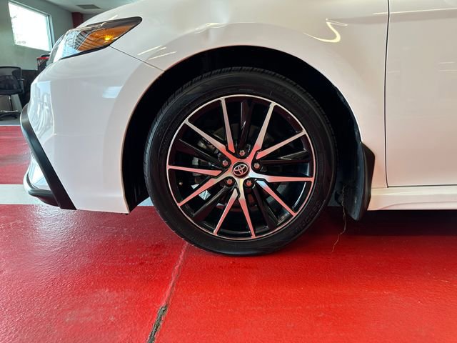 Certified 2023 Toyota Camry SE AWD/4WD image 29