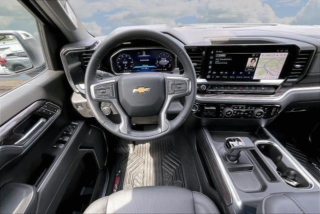 Used 2026 Chevrolet Silverado 1500 LTZ w/ LTZ Premium Package AWD/4WD image 9