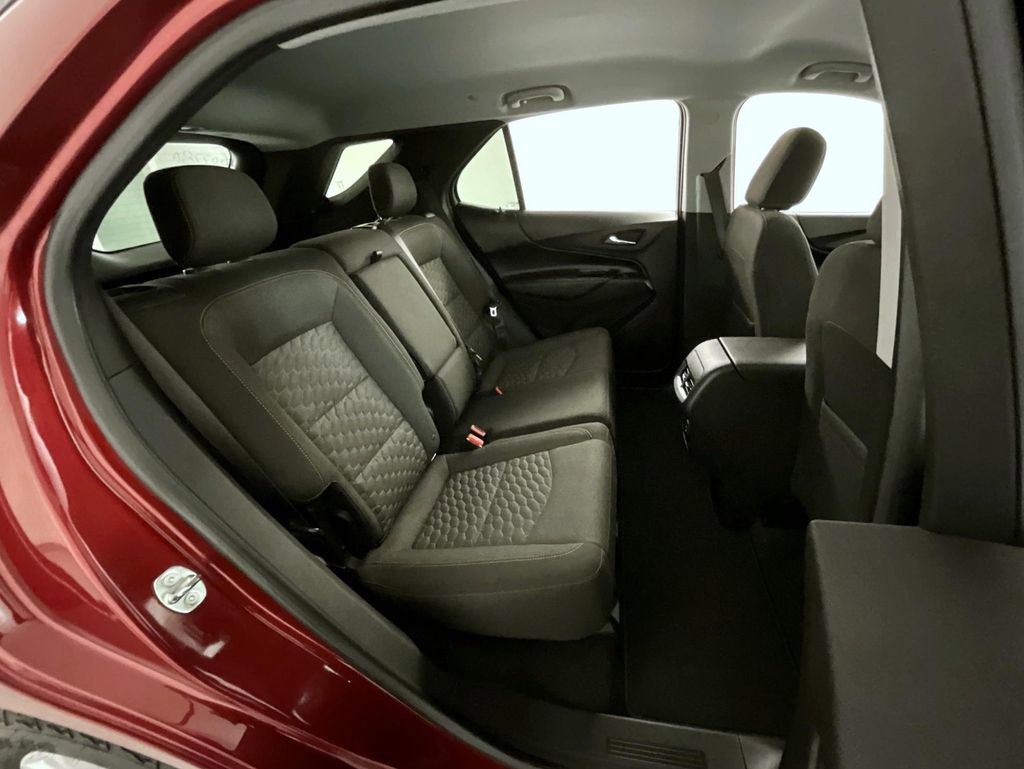 Used 2019 Chevrolet Equinox LT image 18