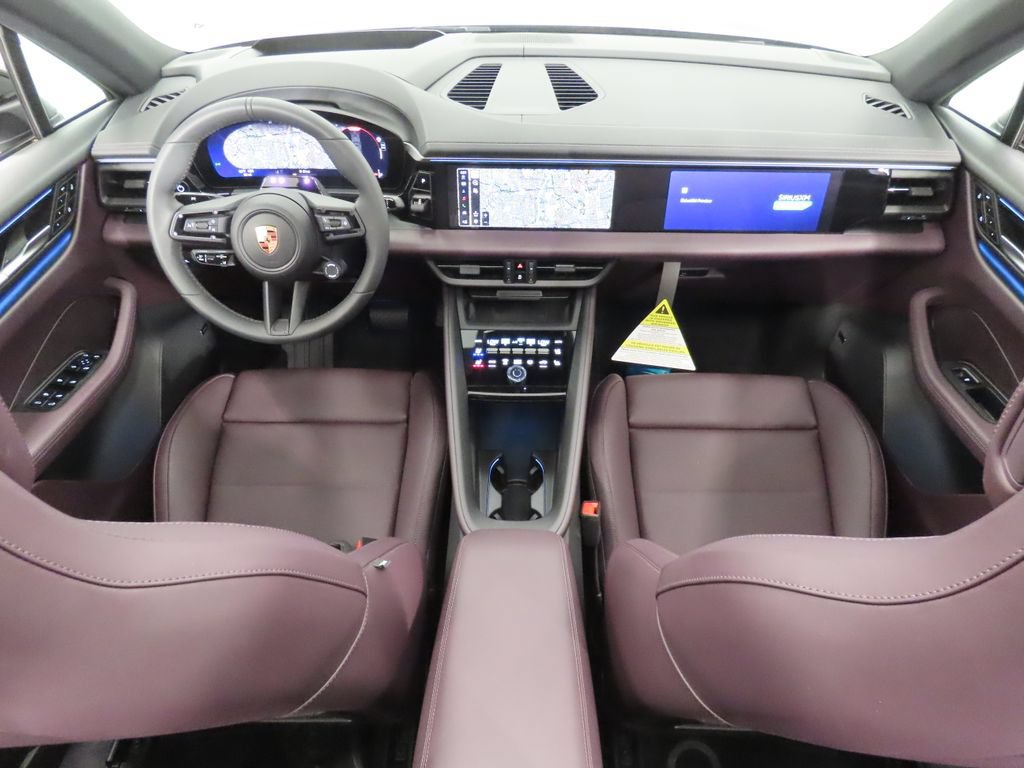 New 2026 Porsche Macan 4 Electric AWD/4WD image 16