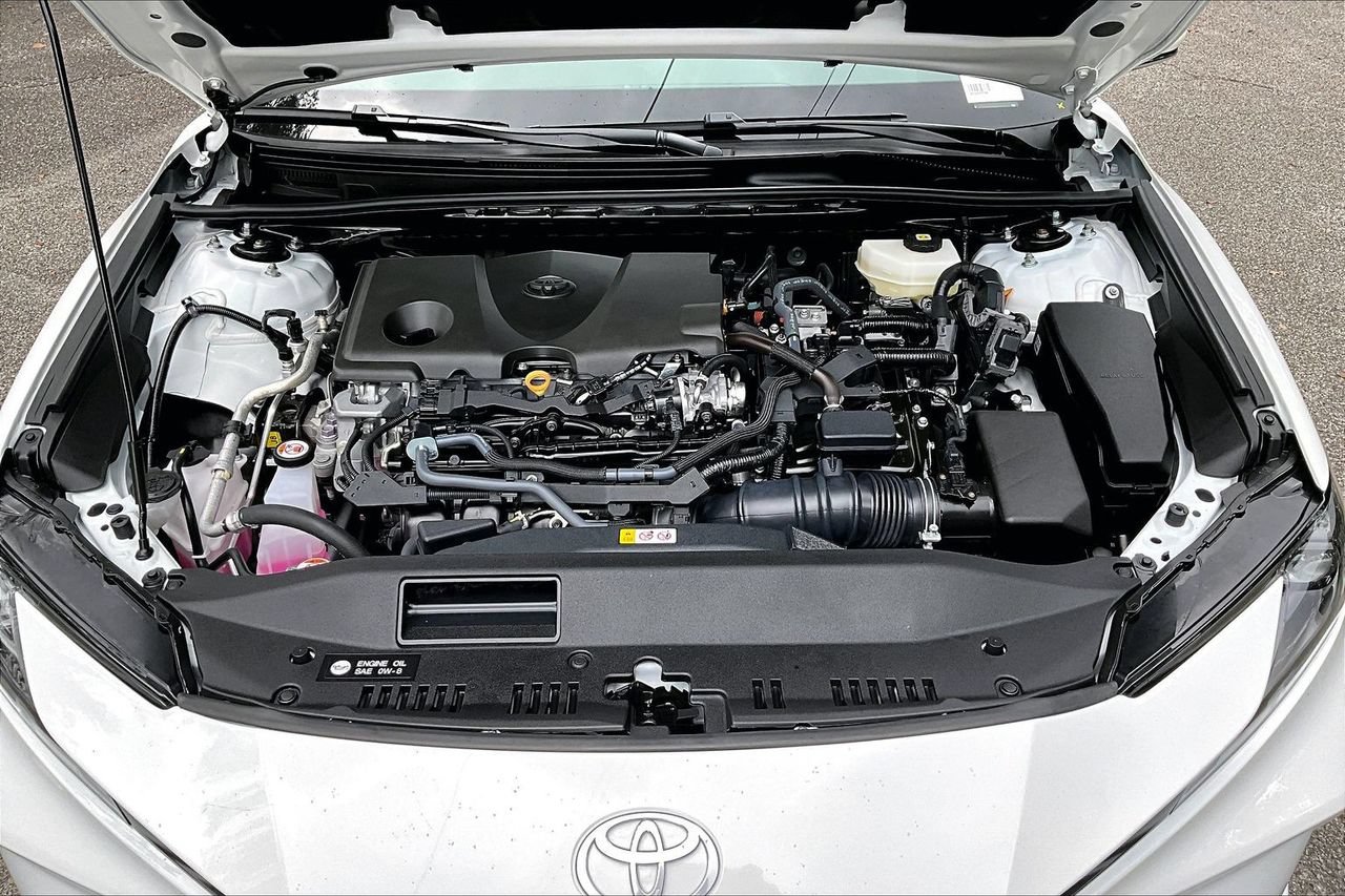 Used 2025 Toyota Camry LE FWD image 30
