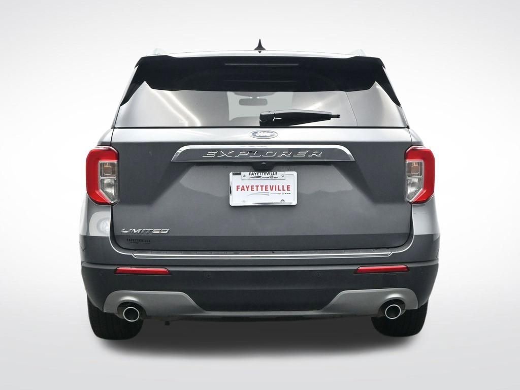 Used 2024 Ford Explorer Limited image 7