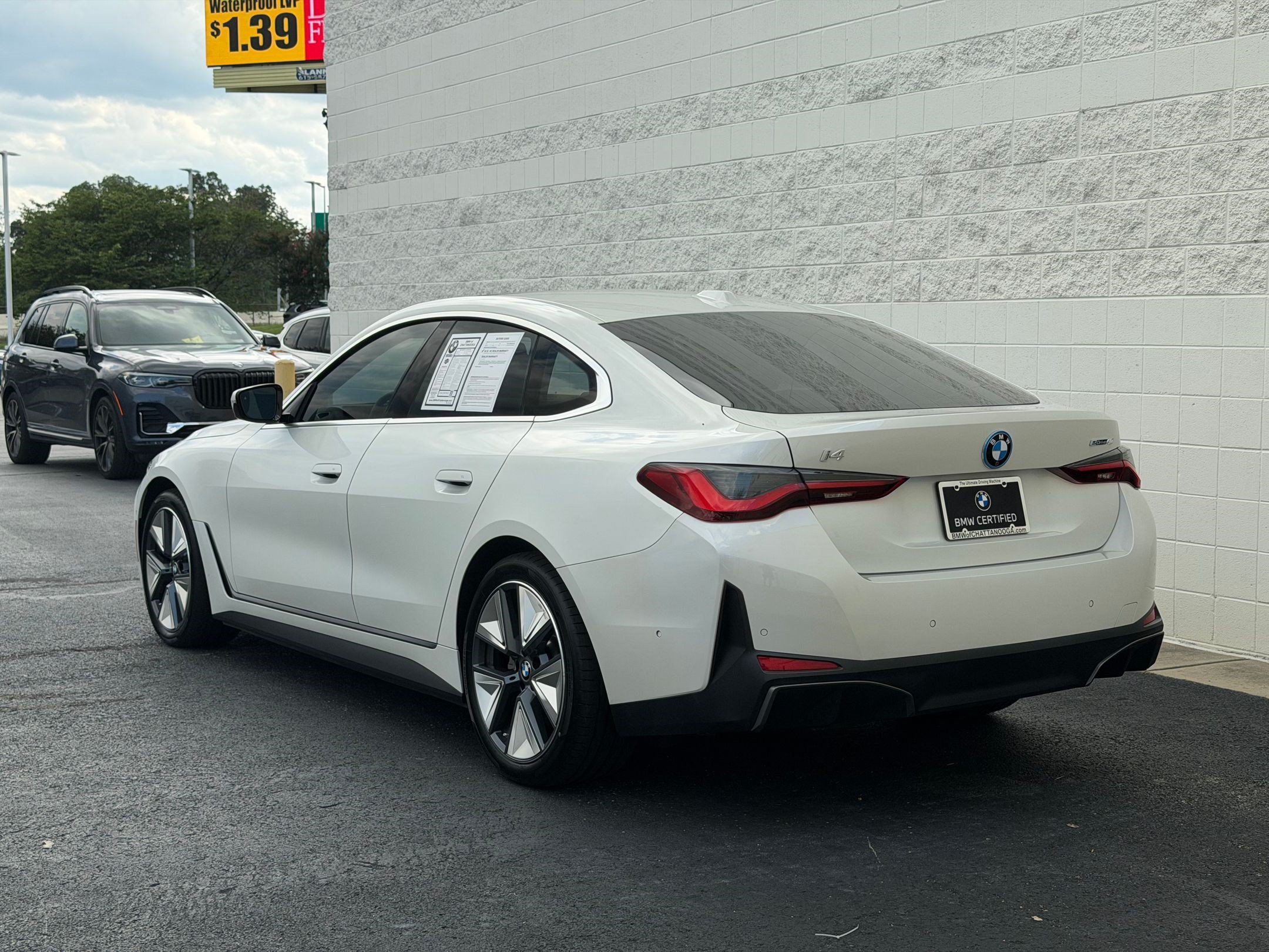 Certified 2025 BMW i4 eDrive40 w/ Premium Package RWD image 3