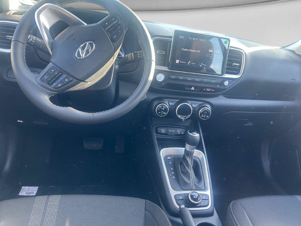 New 2026 Hyundai Venue SEL FWD image 18
