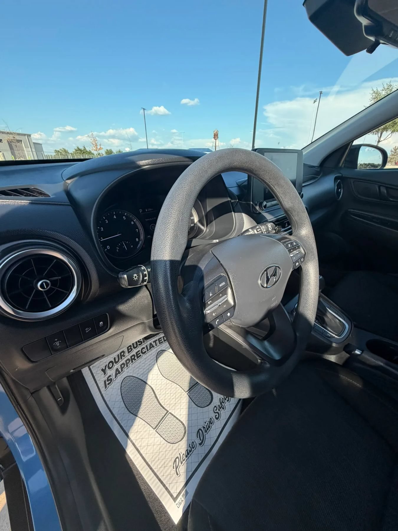 Used 2022 Hyundai Kona SEL w/ Cargo Package FWD image 42