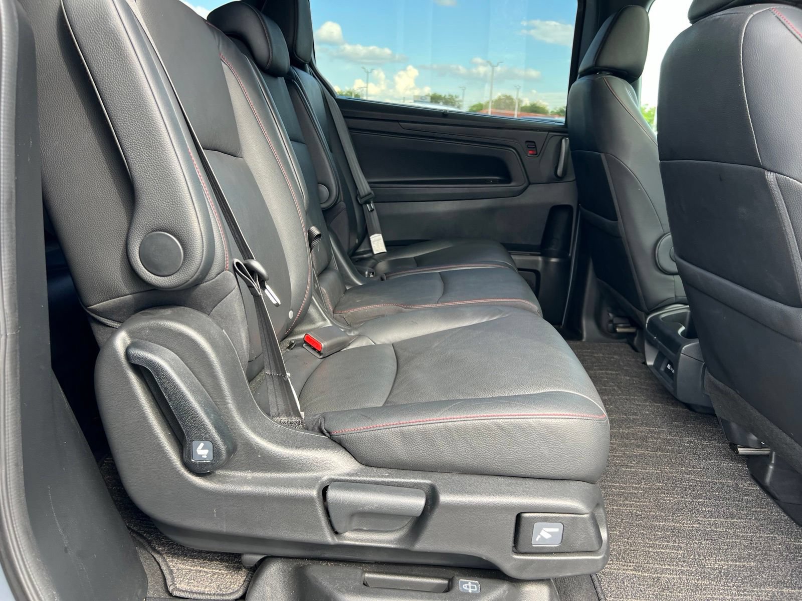 Used 2024 Honda Odyssey Sport image 54