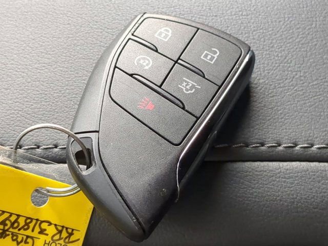 Used 2024 GMC Yukon SLE w/ Gmc Pro Safety Plus Package image 28