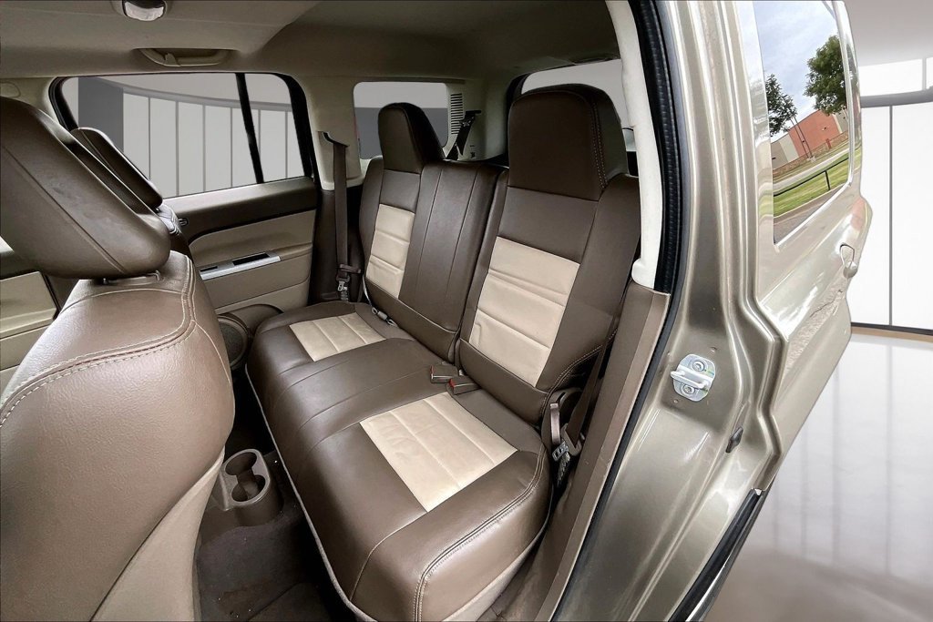 Used 2008 Jeep Patriot Limited FWD image 26