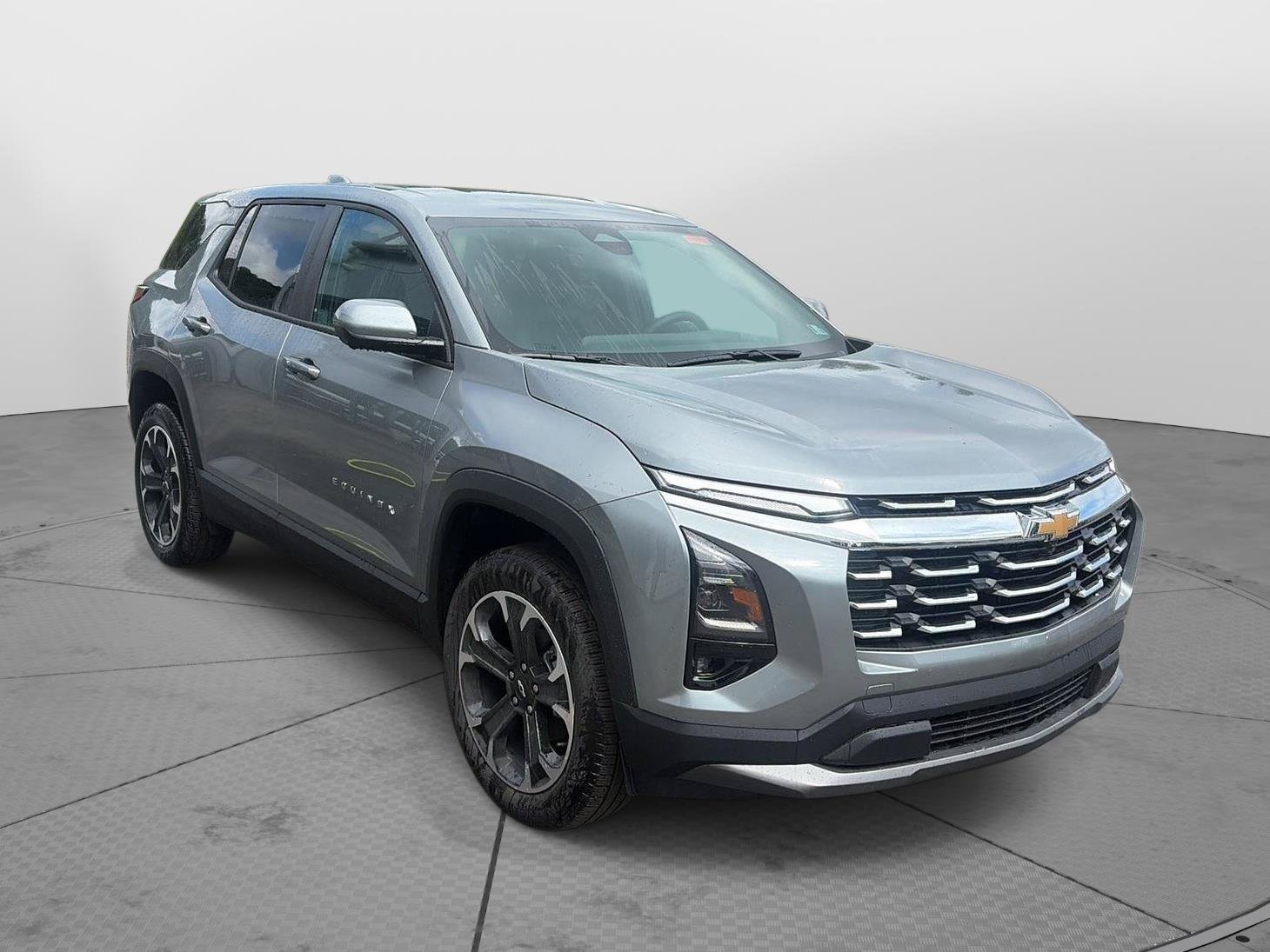 New 2027 Chevrolet Equinox LT w/ Convenience Package II AWD/4WD image 2