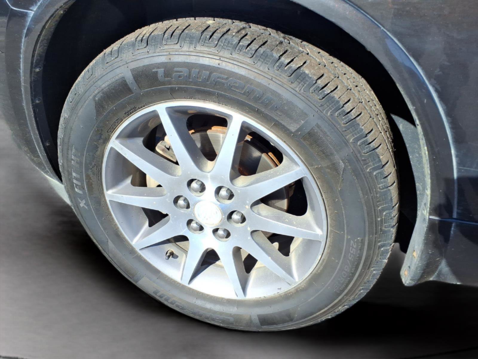 Used 2014 Buick Enclave Leather image 25