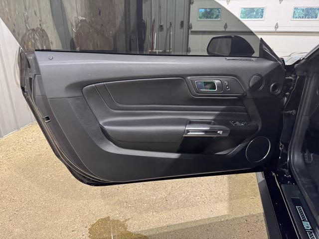 Used 2023 Ford Mustang Mach 1 w/ Mach 1 Handling Package RWD image 9
