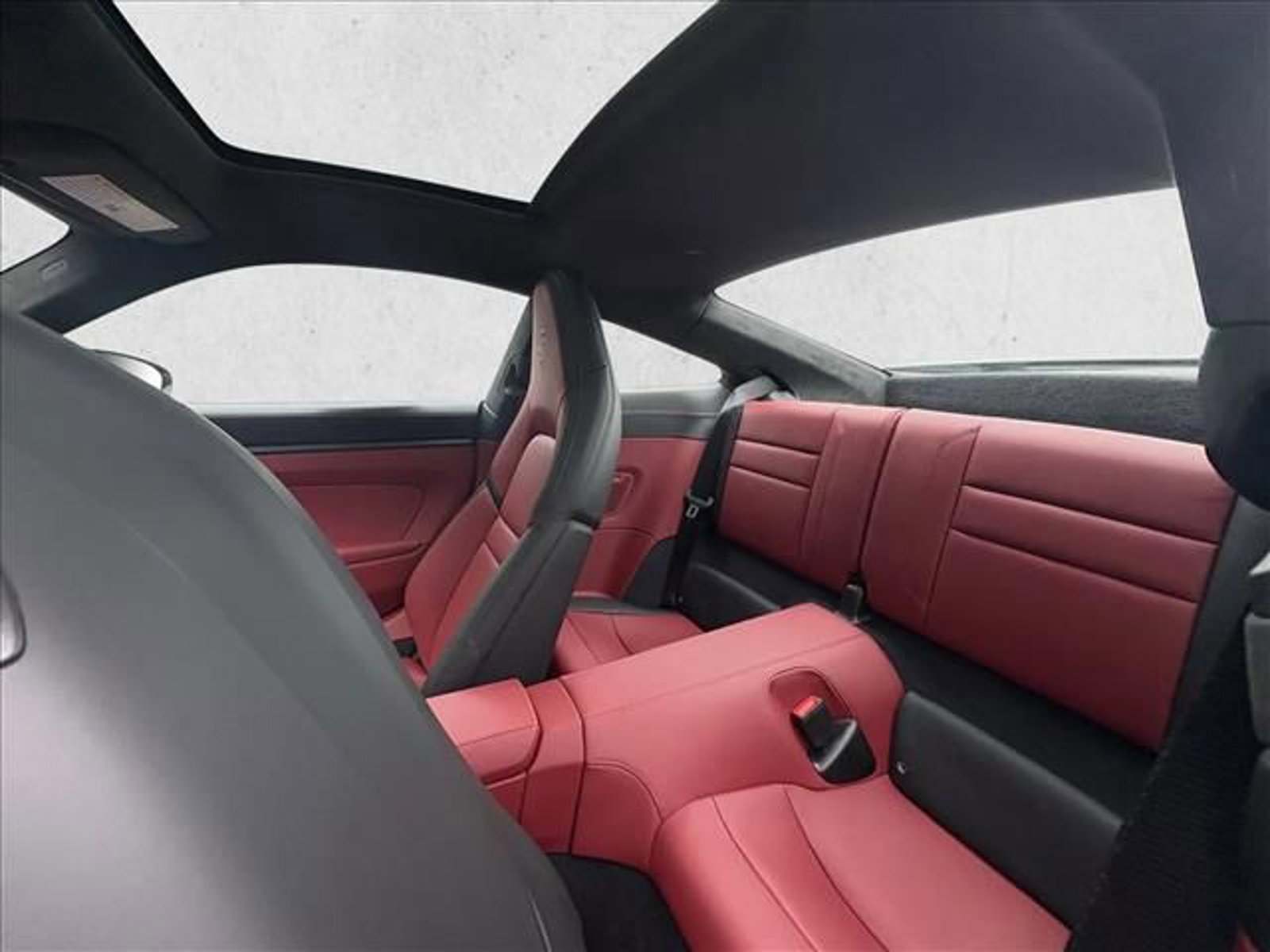 Certified 2025 Porsche 911 Carrera GTS image 20