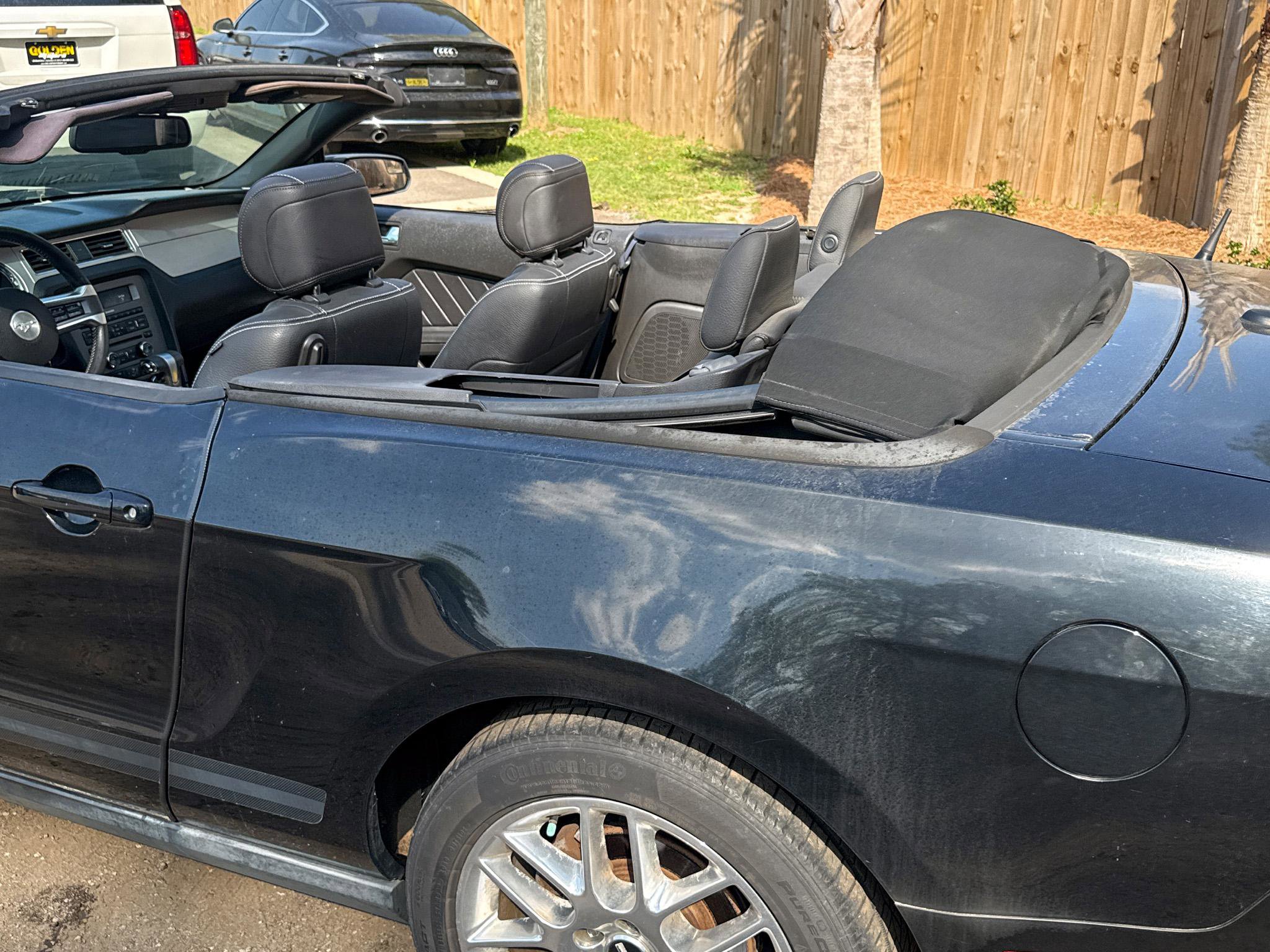 Used 2012 Ford Mustang Premium image 7