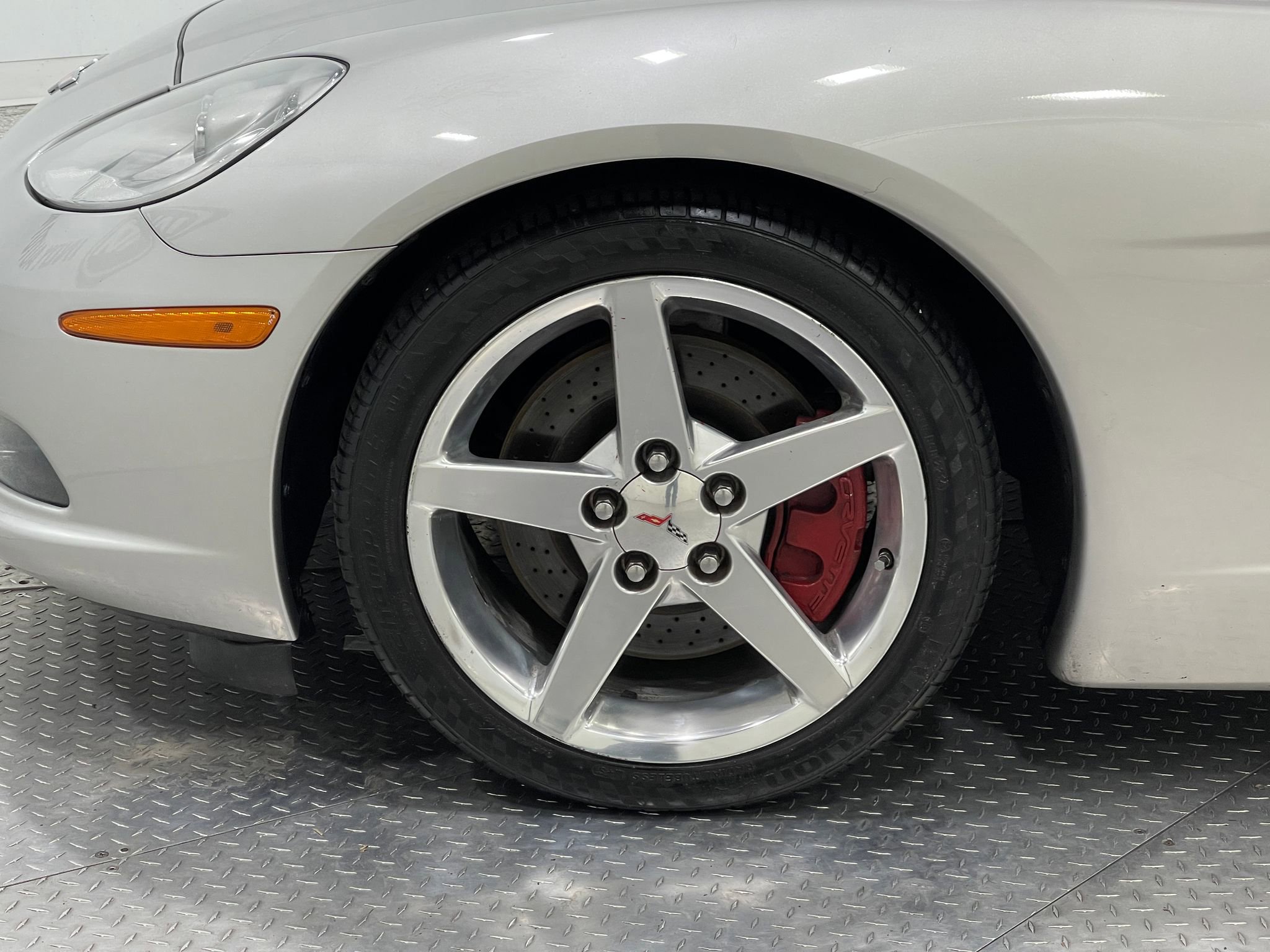 Used 2005 Chevrolet Corvette Convertible w/ Preferred Equipment Group image 29
