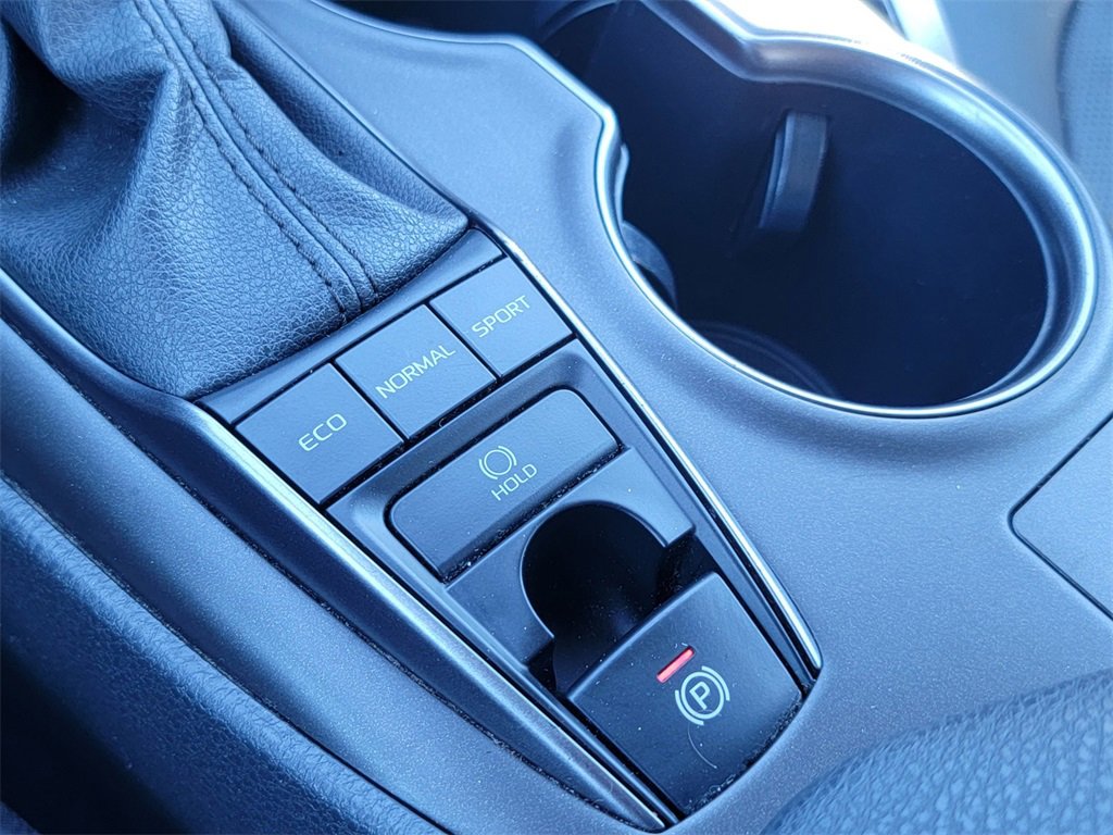 Used 2023 Toyota Camry XSE image 25