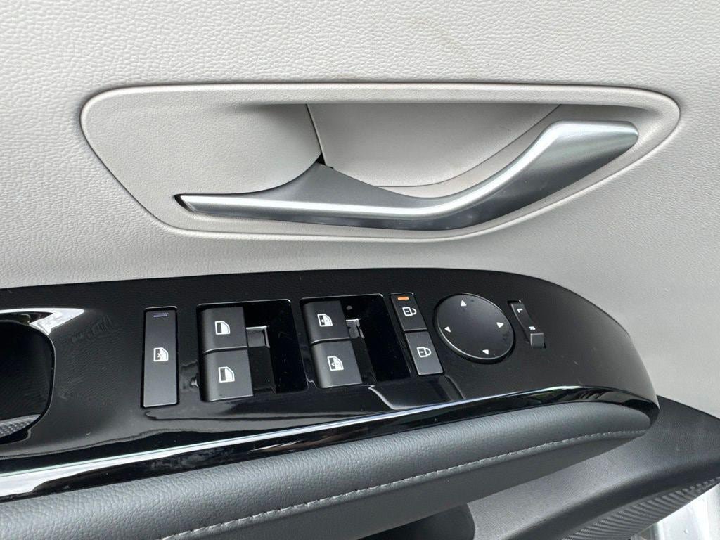 New 2026 Hyundai Tucson Limited AWD/4WD image 11