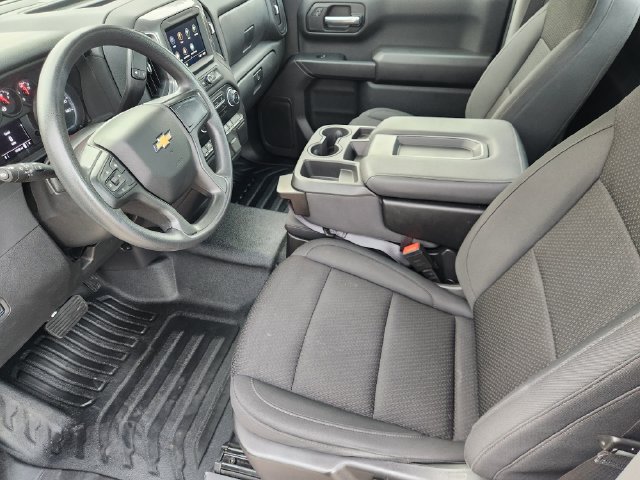 Used 2025 Chevrolet Silverado 1500 W/T RWD image 4