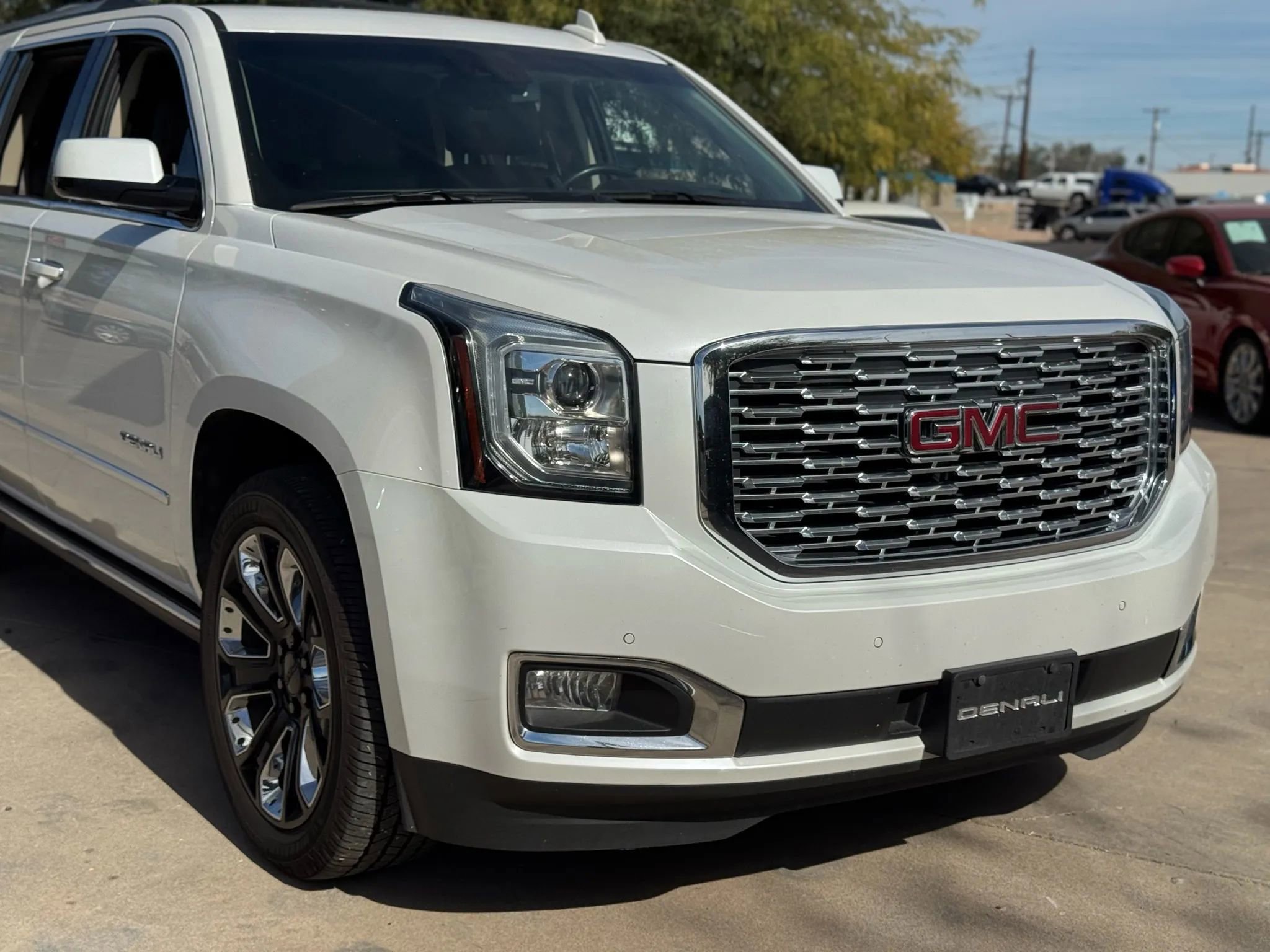 Used 2019 GMC Yukon XL Denali w/ Denali Ultimate Package image 46