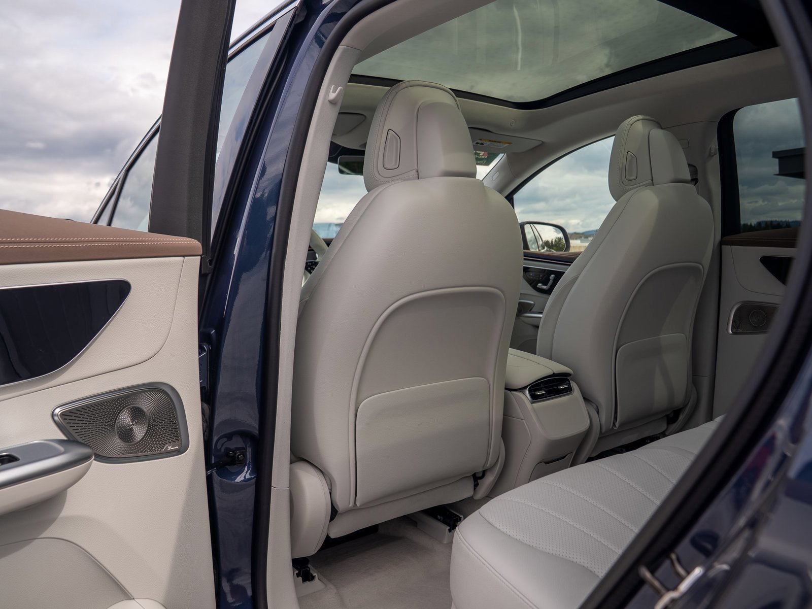 Certified 2023 Mercedes-Benz EQE 350+ 4MATIC SUV image 19
