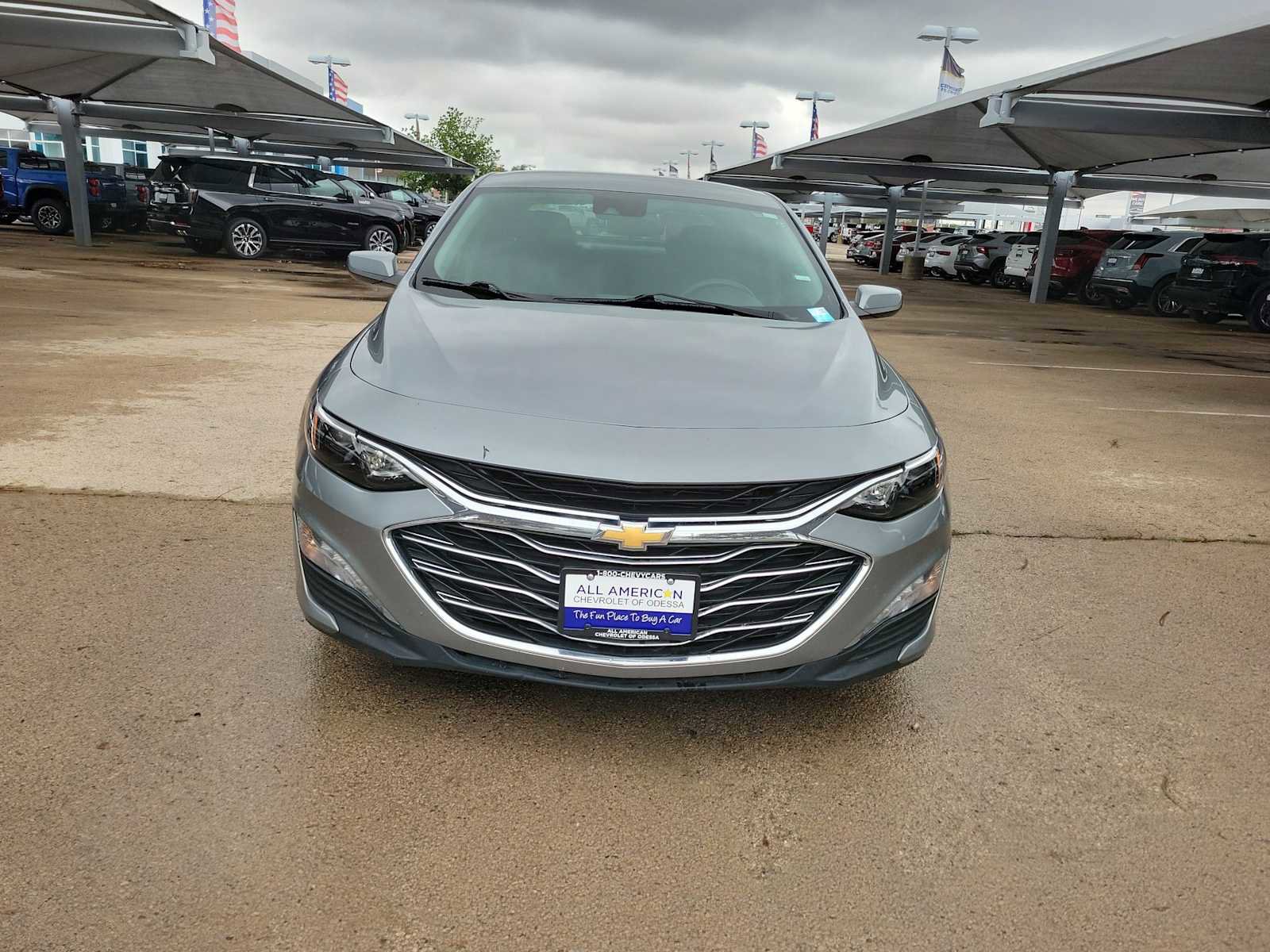 Used 2024 Chevrolet Malibu LT FWD image 3