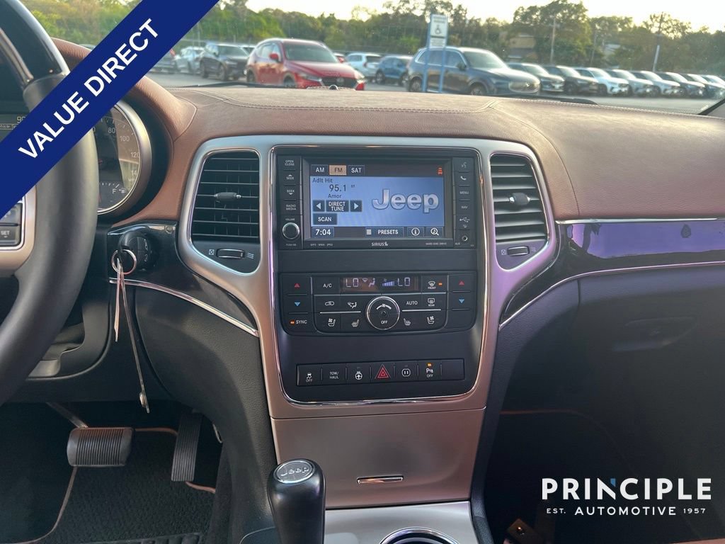 Used 2012 Jeep Grand Cherokee Overland Summit RWD image 21