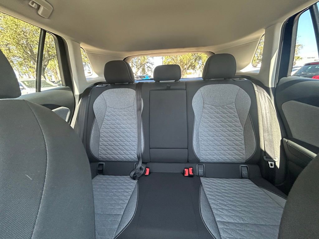 Used 2025 Volkswagen Tiguan S image 13