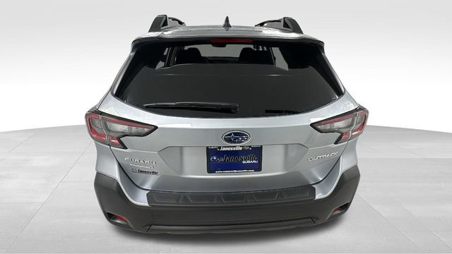 Certified 2025 Subaru Outback Premium image 4