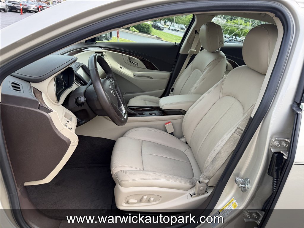 Used 2014 Buick LaCrosse Premium FWD image 5