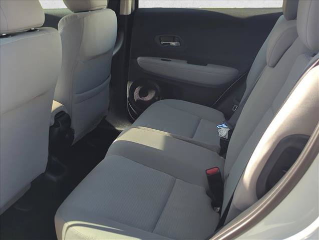Used 2020 Honda HR-V LX image 10