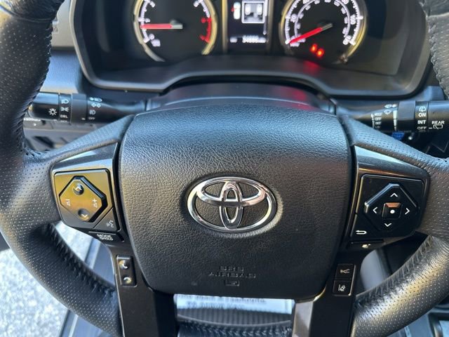 Used 2024 Toyota 4Runner TRD Off-Road image 18