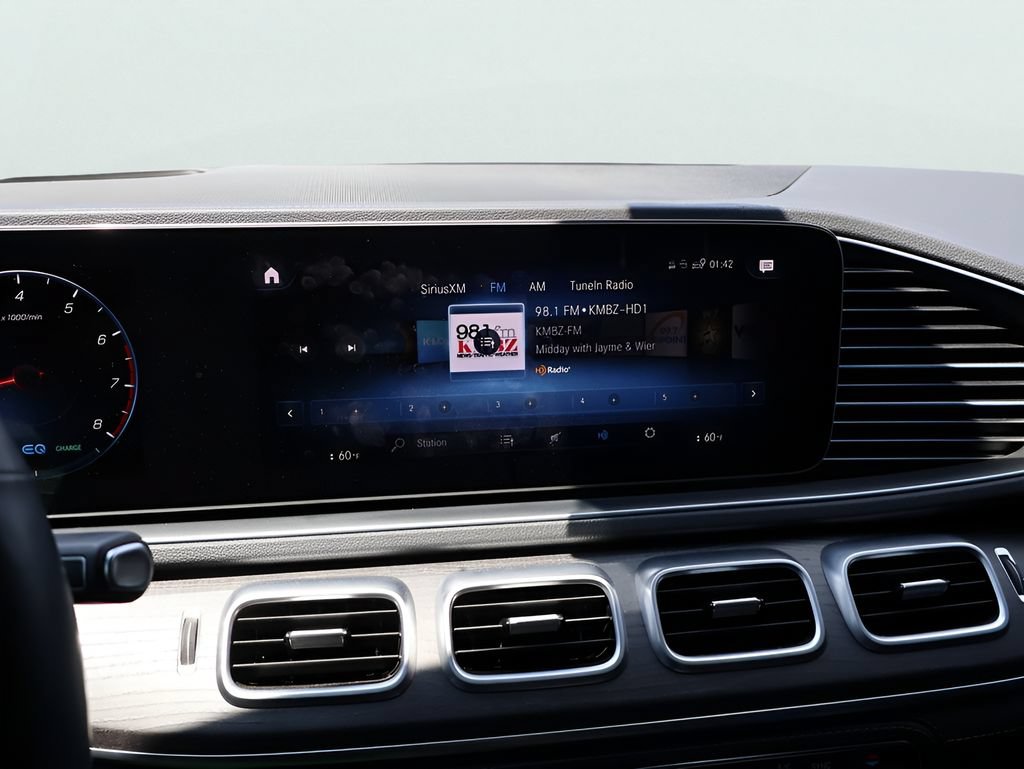 Certified 2022 Mercedes-Benz GLS 450 4MATIC image 22