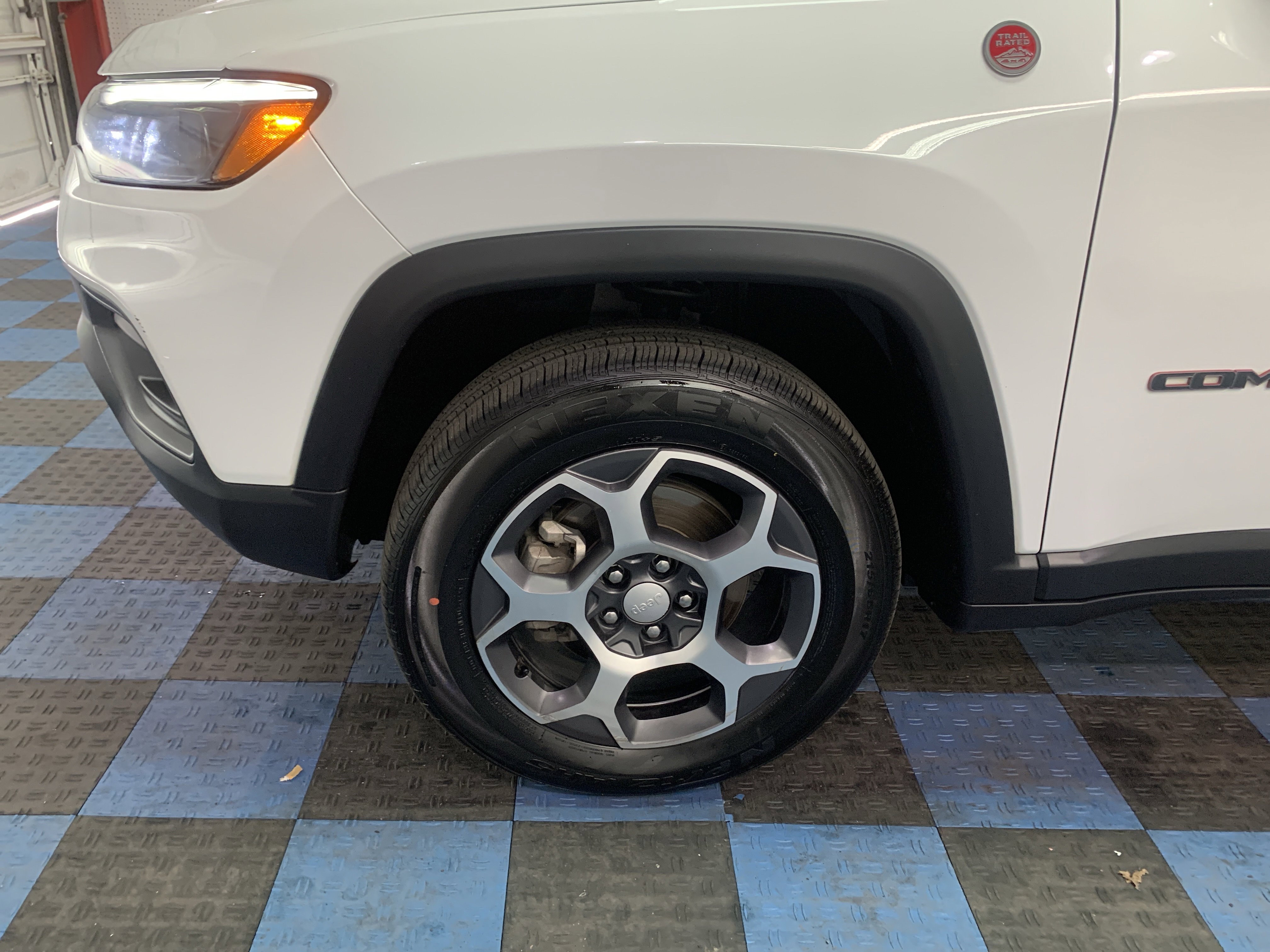 Used 2022 Jeep Compass Trailhawk w/ Trailhawk Elite Group image 10