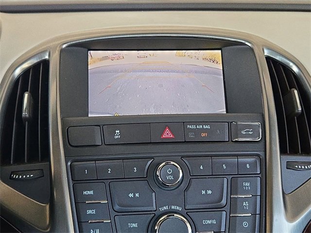 Used 2015 Buick Verano w/ Comfort Package image 10