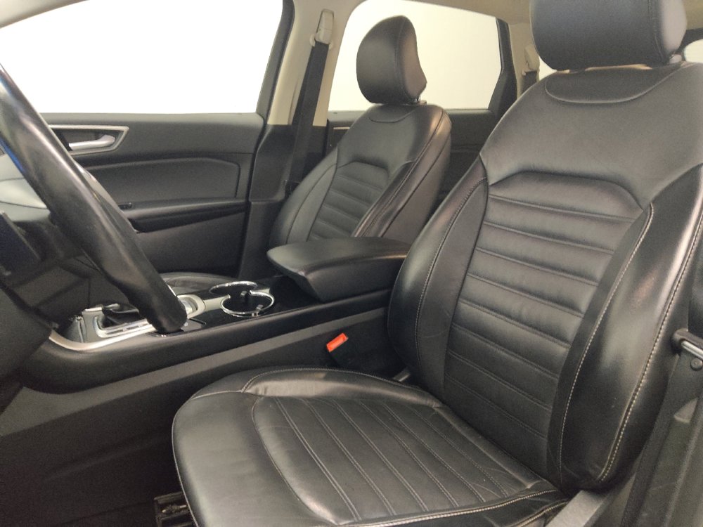 Used 2017 Ford Edge SEL w/ Equipment Group 201A image 17