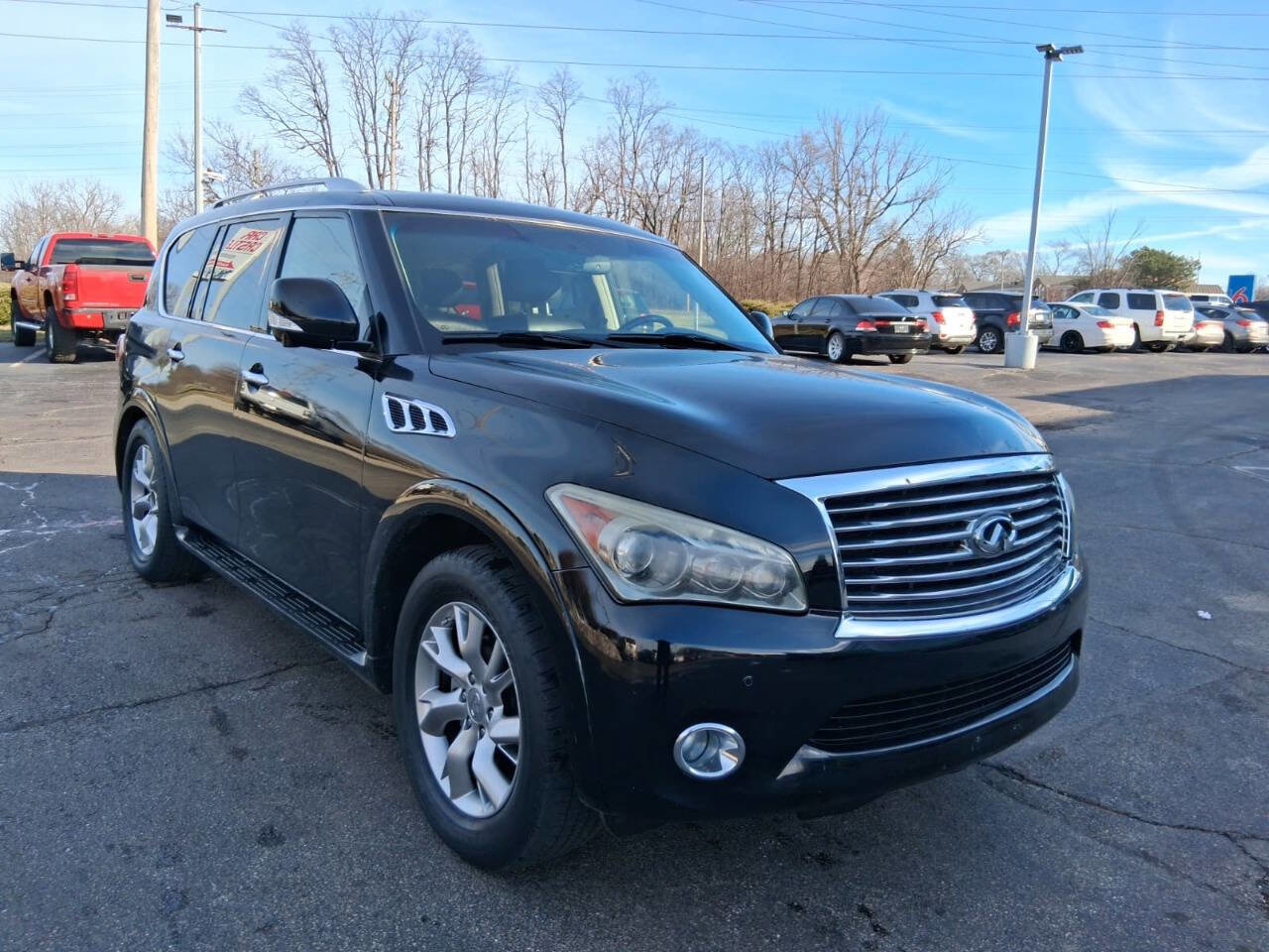 Used 2012 INFINITI QX56 4WD w/ Theater Pkg image 3