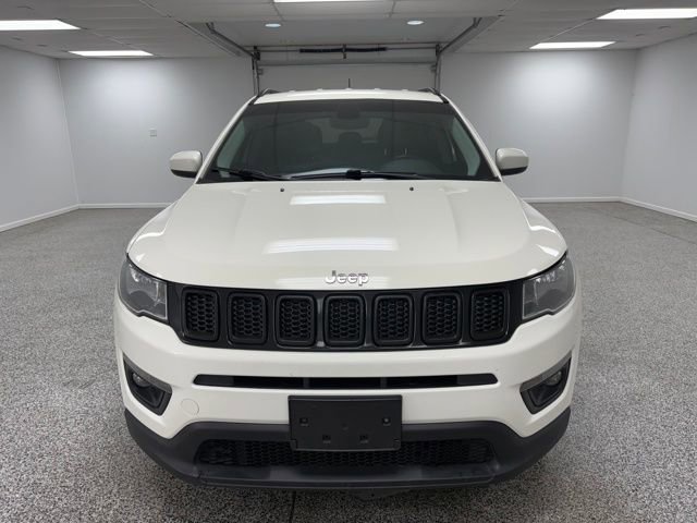 Used 2018 Jeep Compass Latitude image 2