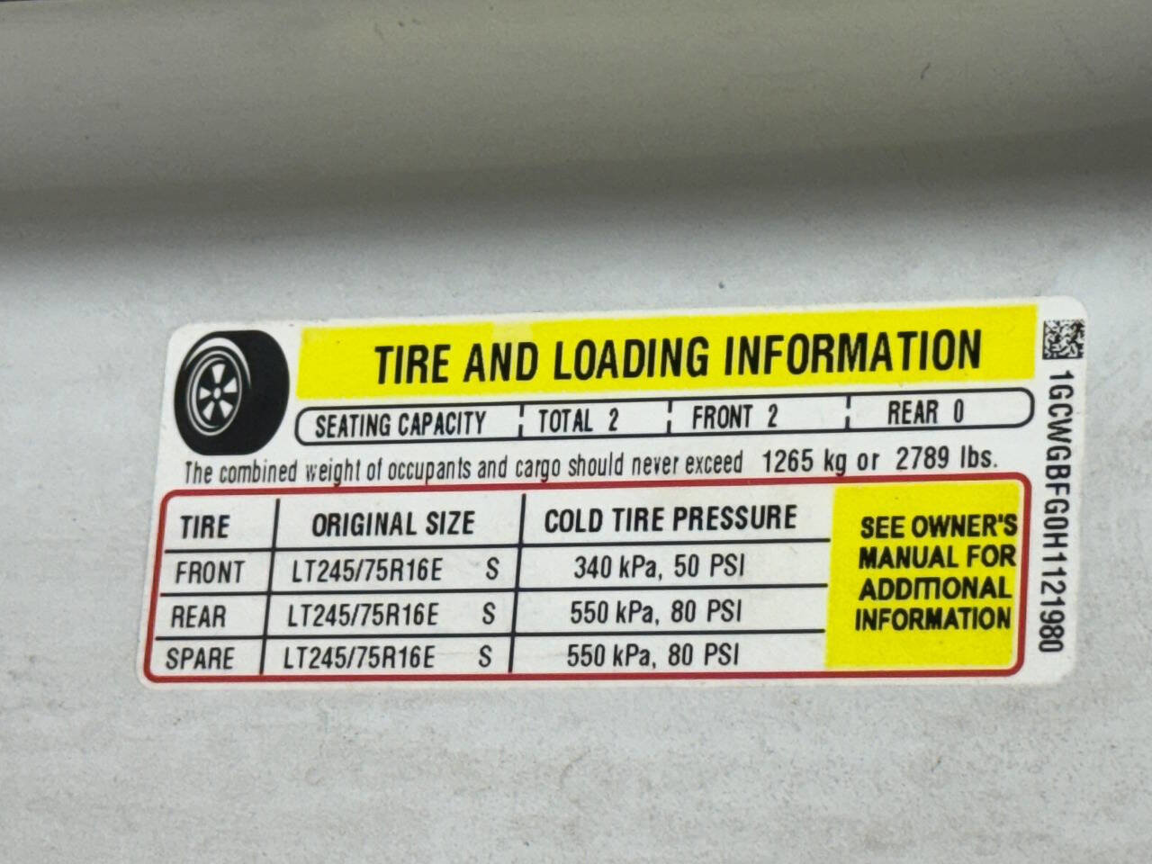 Used 2017 Chevrolet Express 2500 Extended image 65