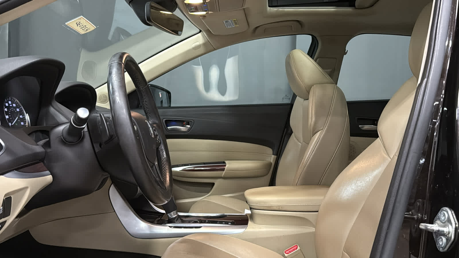 Used 2015 Acura TLX w/ Technology Package FWD image 10