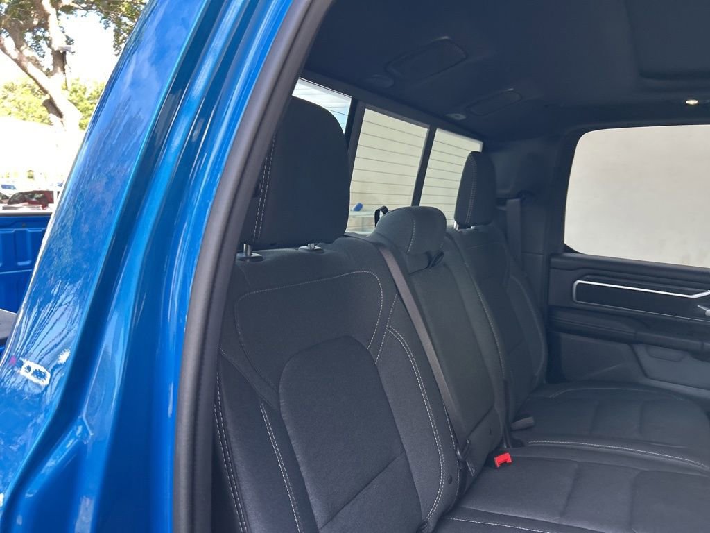 Used 2025 RAM 1500 Big Horn AWD/4WD image 32