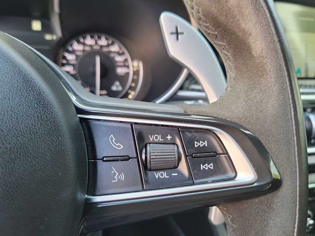 Used 2022 Alfa Romeo Stelvio Quadrifoglio w/ Active Assist Plus Package image 6