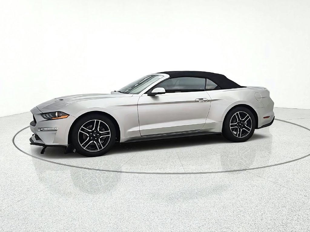 Used 2018 Ford Mustang Premium RWD image 3