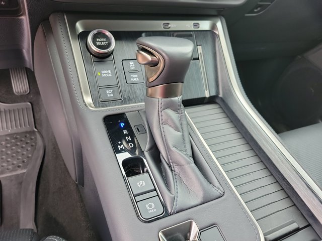 Used 2024 Lexus GX 550 w/ Accessory Package (Z1) AWD/4WD image 14