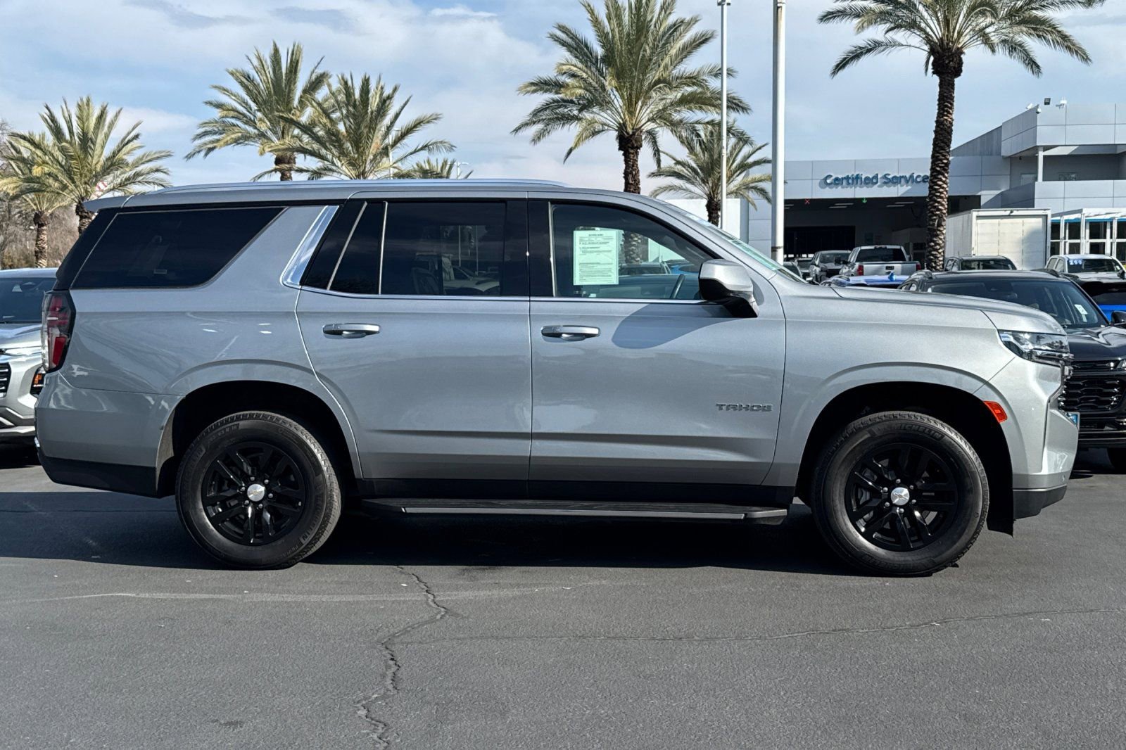 Used 2024 Chevrolet Tahoe LT image 2